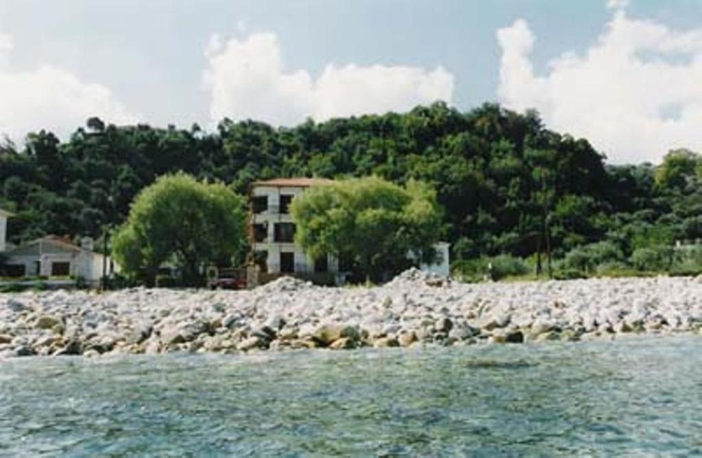 Hotel Votsala Chorefton Exterior photo